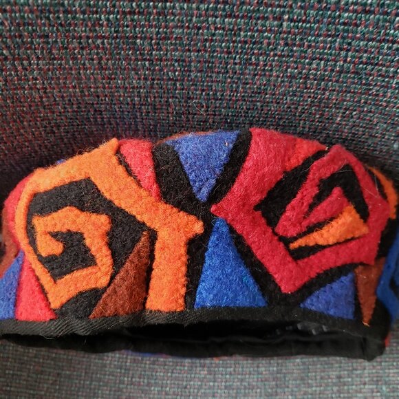 Colorful Teresa Searle hand felted hat - RARE! - Picture 2 of 3